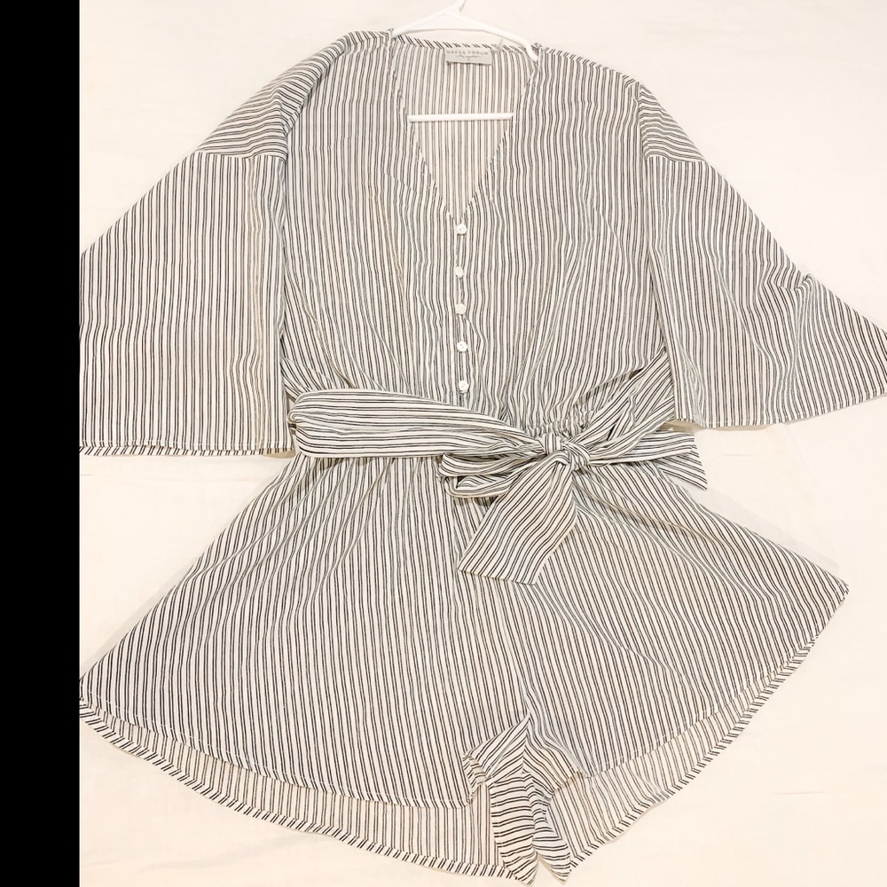 Dress Forum Striped Tie Romper Black & White - Picture 4 of 7